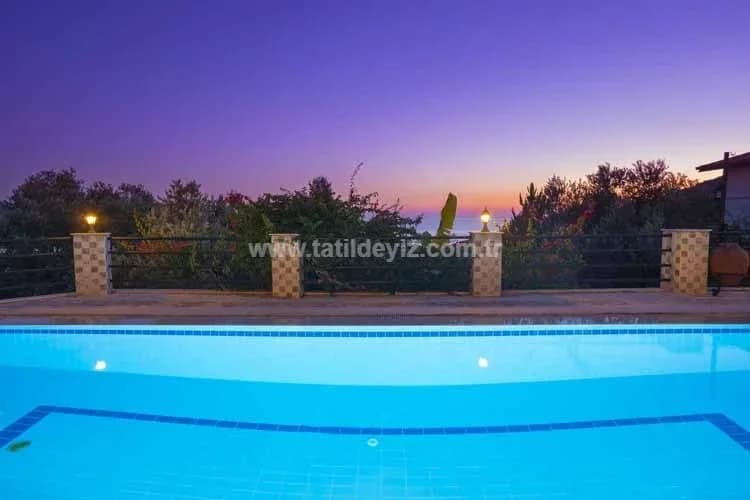 Villa Otantik 3