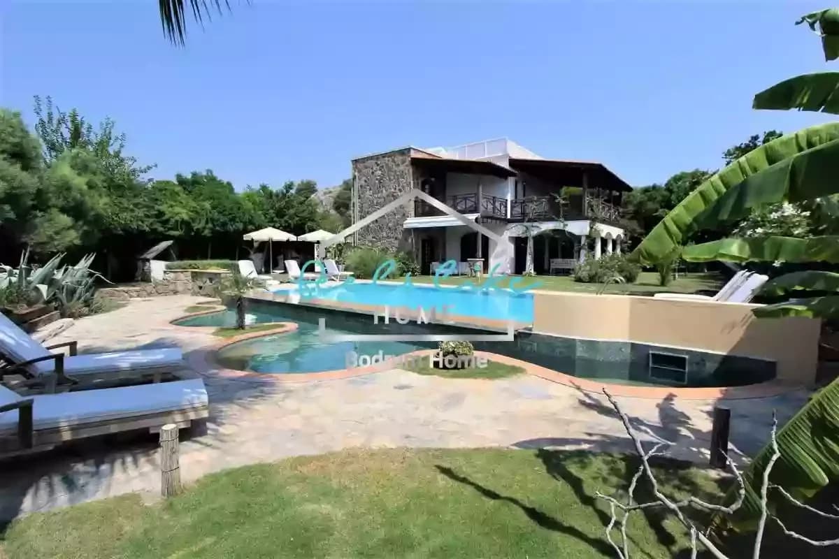 Villa Mandalin 4
