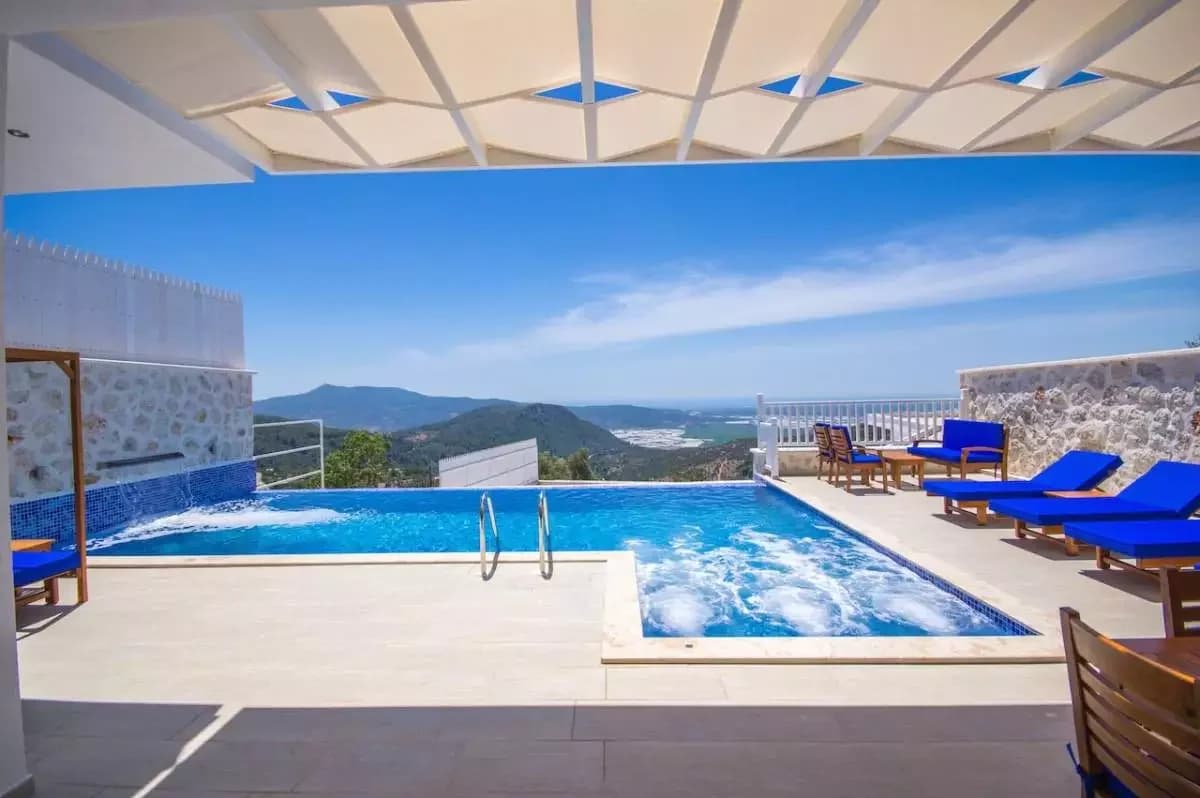 Villa Adel 3