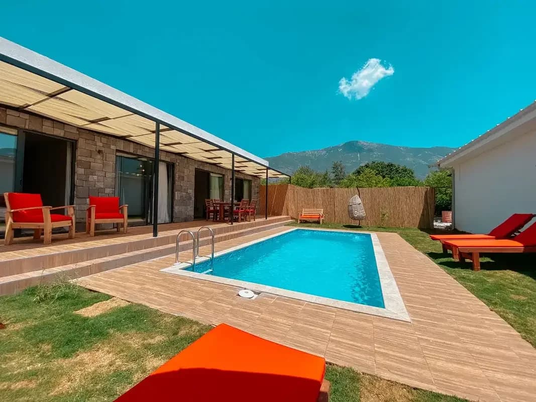 Villa Inn House 2 4