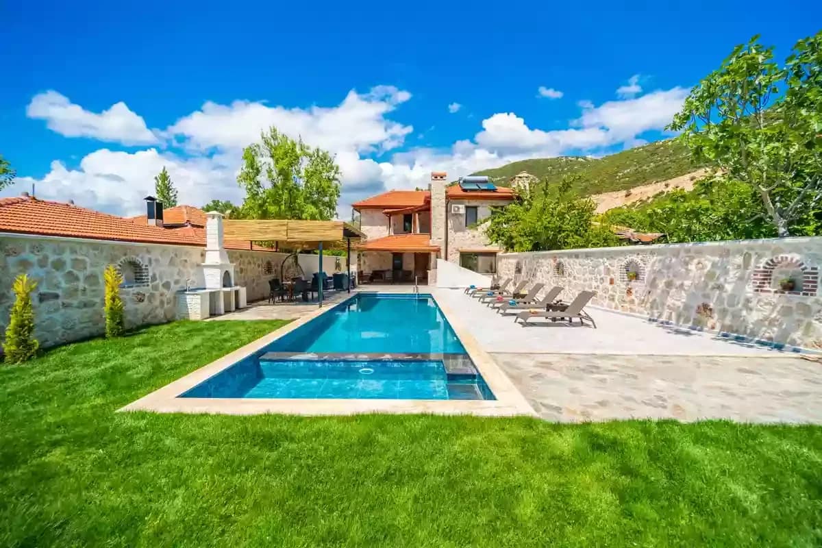 Villa Yanar 3