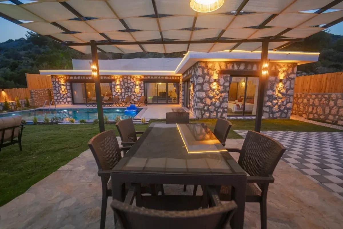 Villa Rose 9