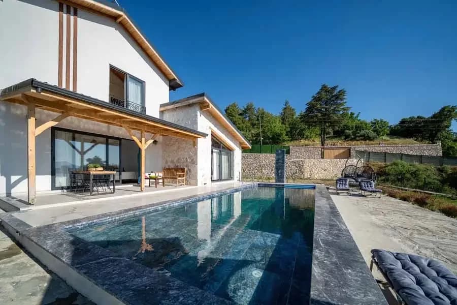 Villa Serene 13
