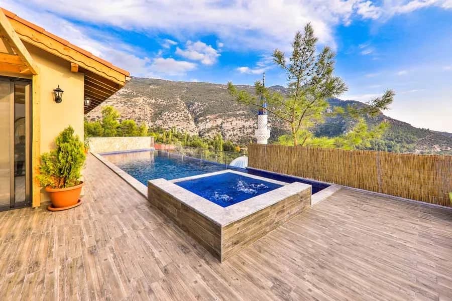 Villa Myra 2