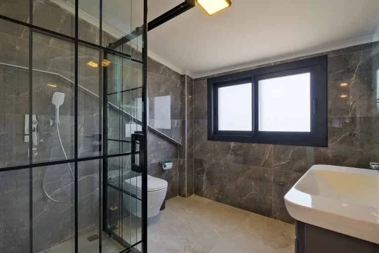 Villa Nisa Duo 22