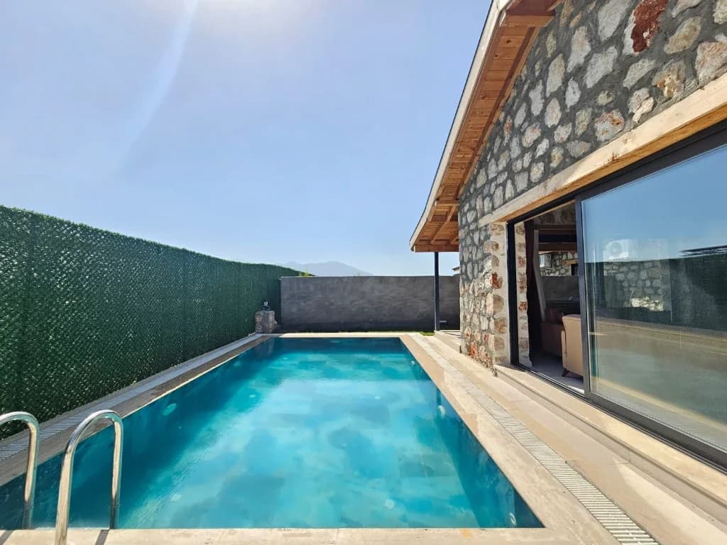 Villa Uca Royal 1 2