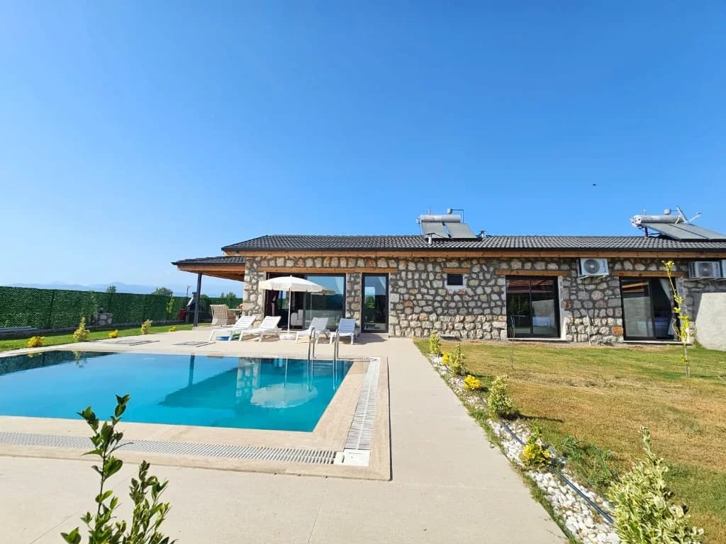 Villa Uca Royal 2 5