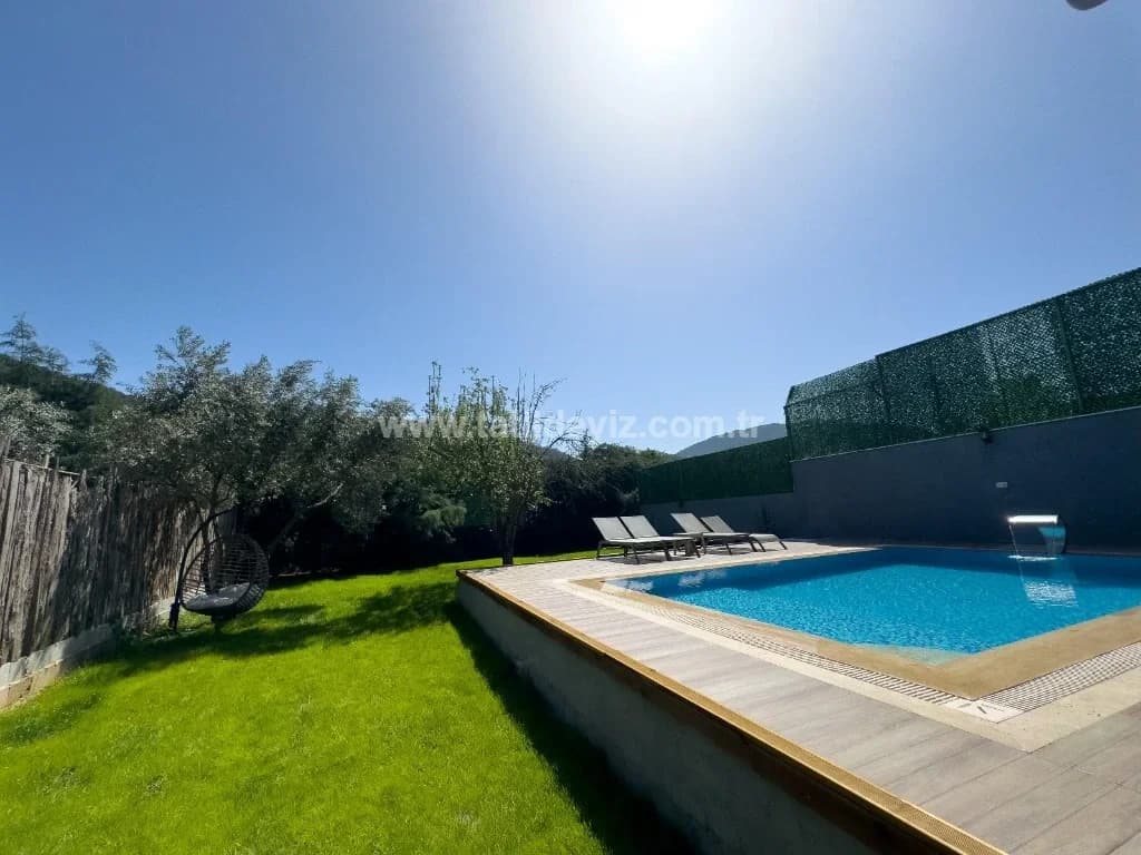 Casa De Piedra 2 3