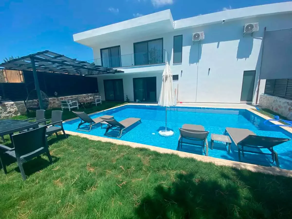 Villa Silver
